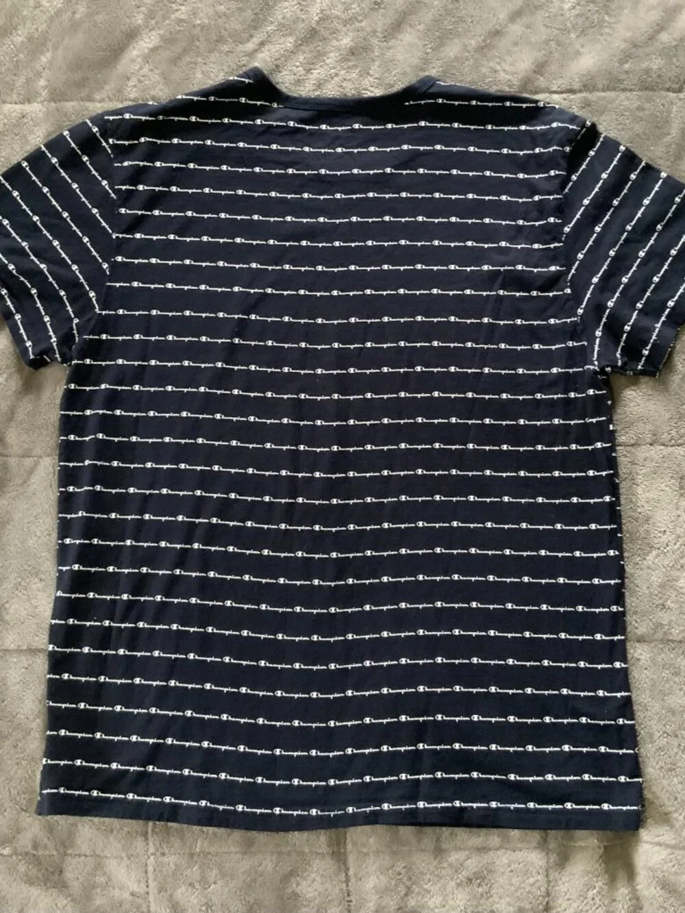 Champion Men’s Black & White Spell Out T-Shirt Size XL (1186) - Picture 5 of 8